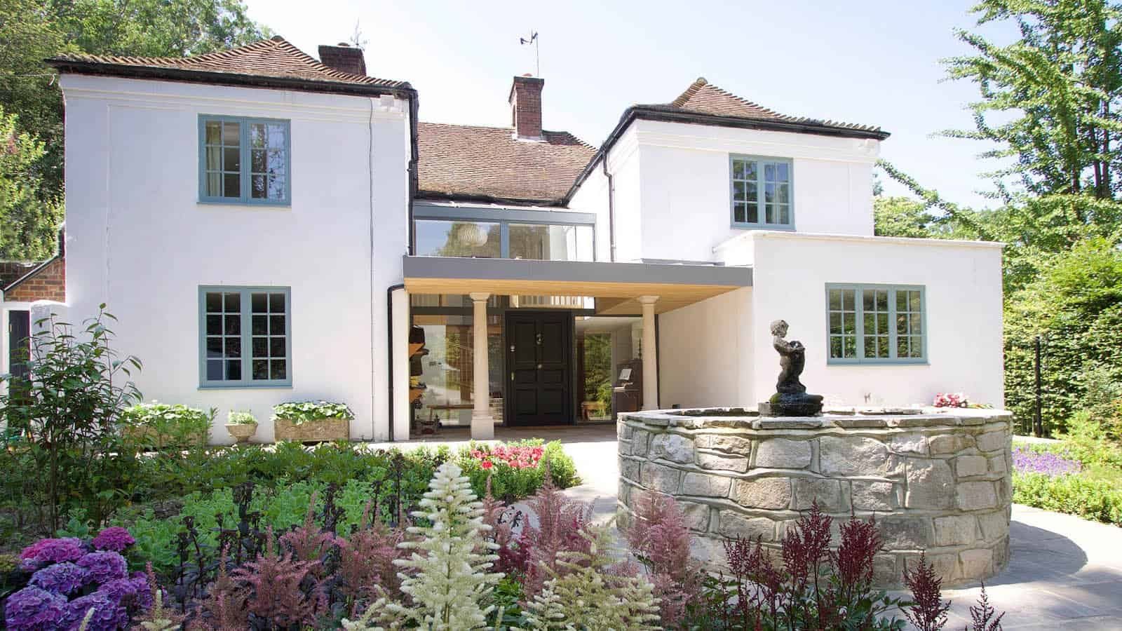 1930s Country House, Mole Valley, Surrey