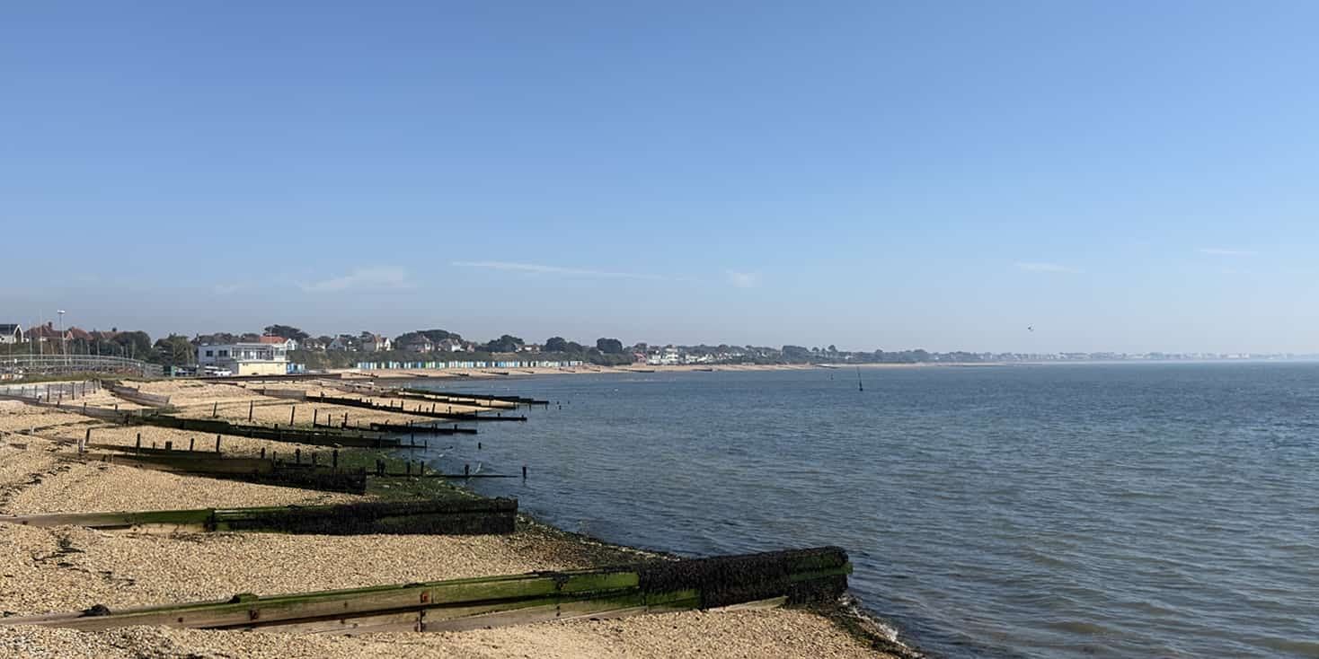Planning permission granted for seafront property modernisation in Hill Head, Fareham, view 1