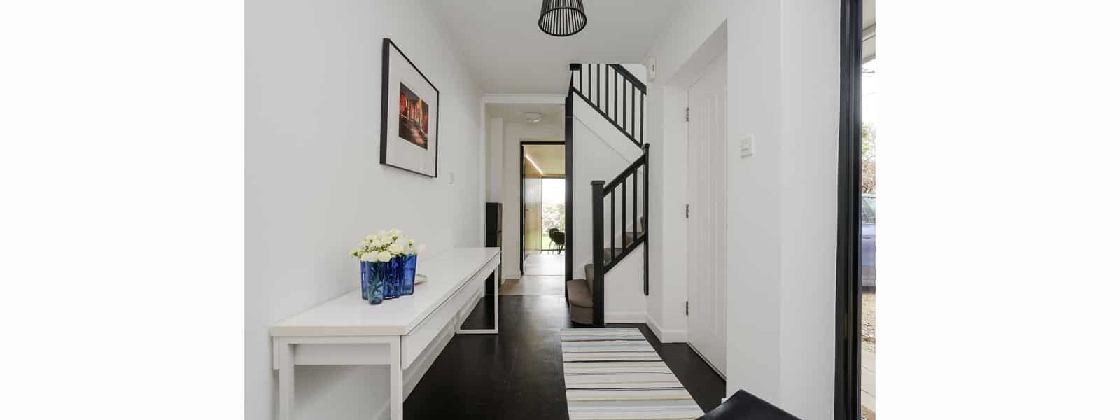 ArchitectureLIVE's project near Haslemere, Surrey on the open market, view 13
