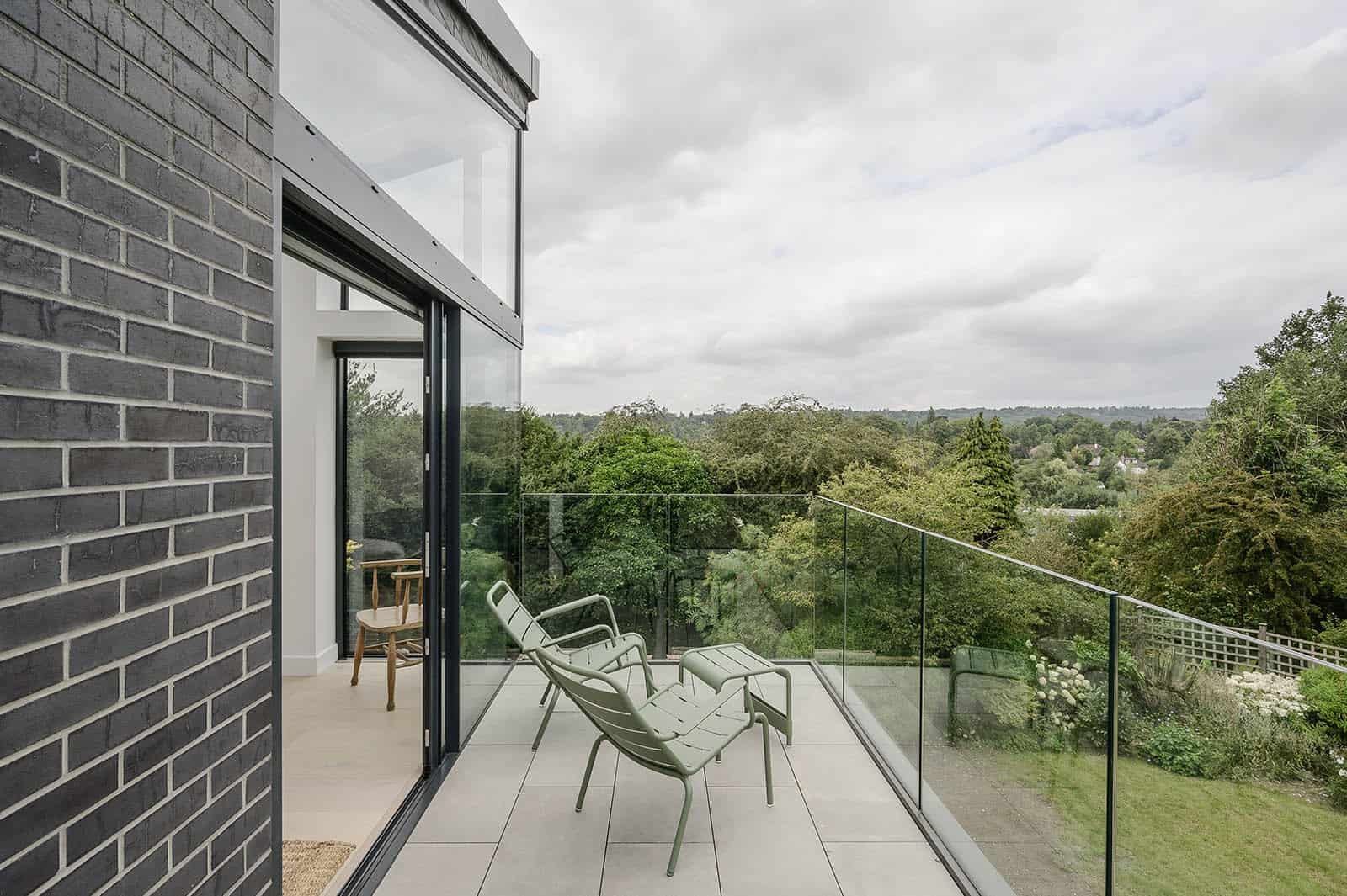 Completed - a 1960s Extension & Refurbishment, Haslemere