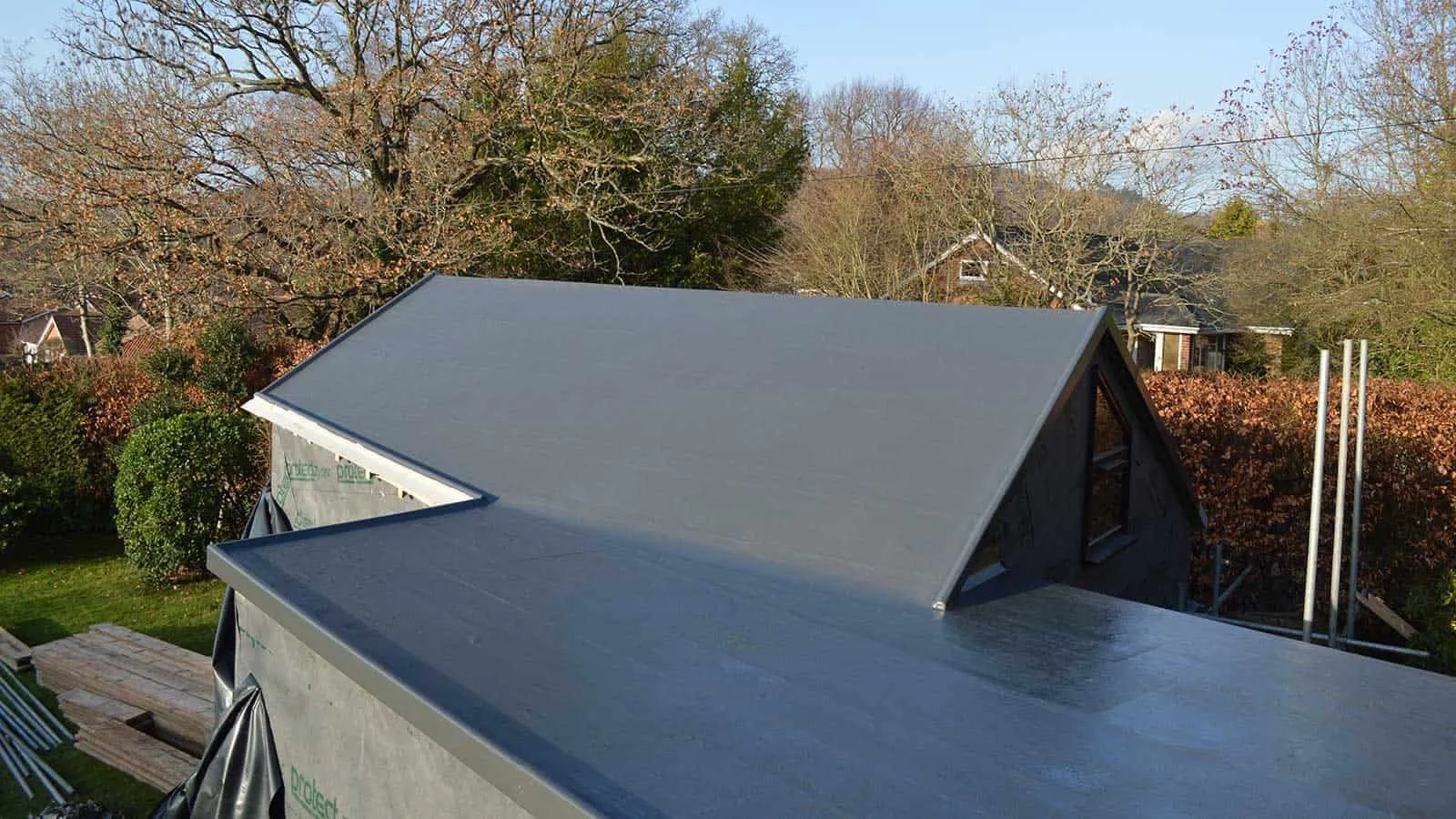 Near-Passivhaus Annex - roof nearing completion