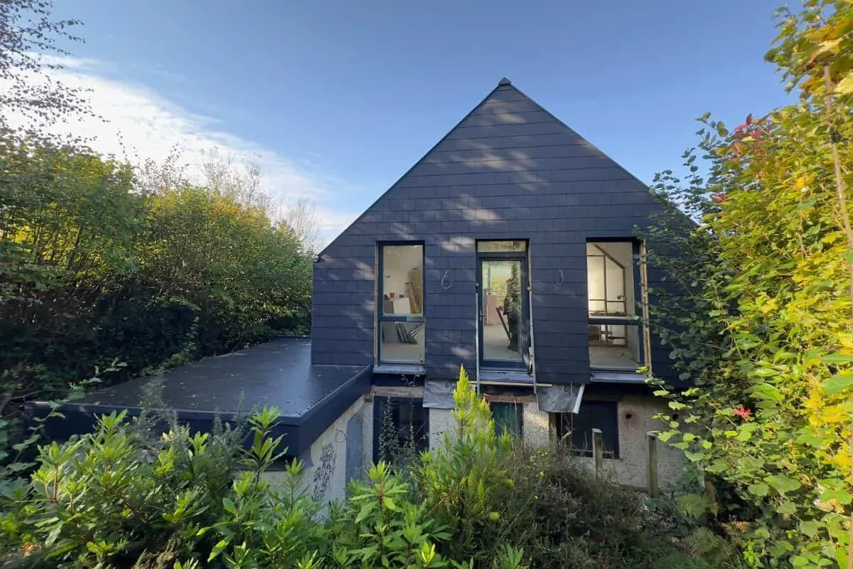 Chalet bungalow extension & remodelling nearing completion by Haslemere architects